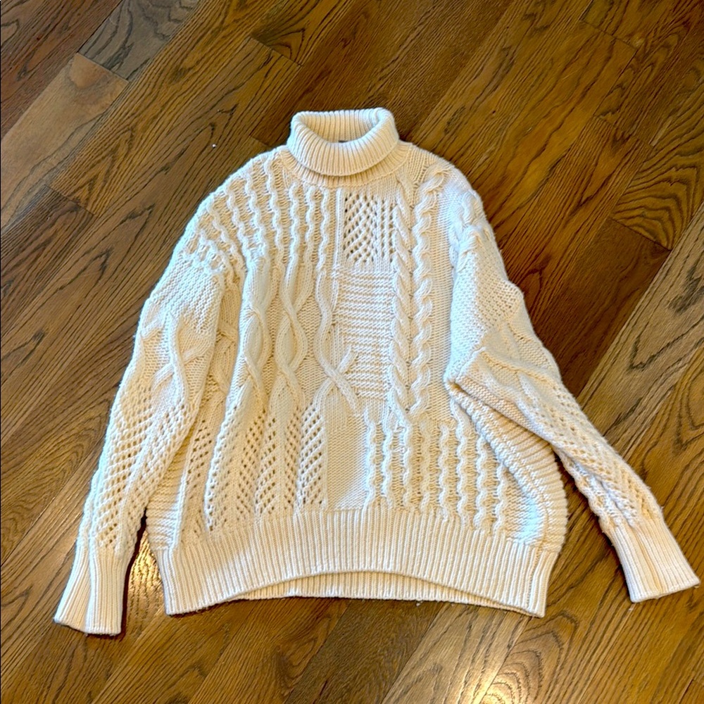 Athleta Cream Cable Knit Turtleneck Sweater